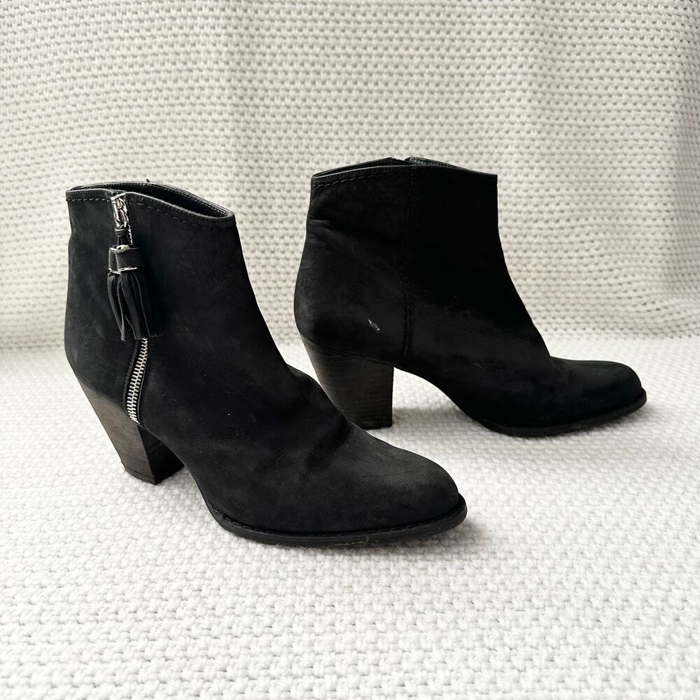 Stuart Weitzman Black Nubuck Prancing Heeled Western Zip Ankle Boots 8.5